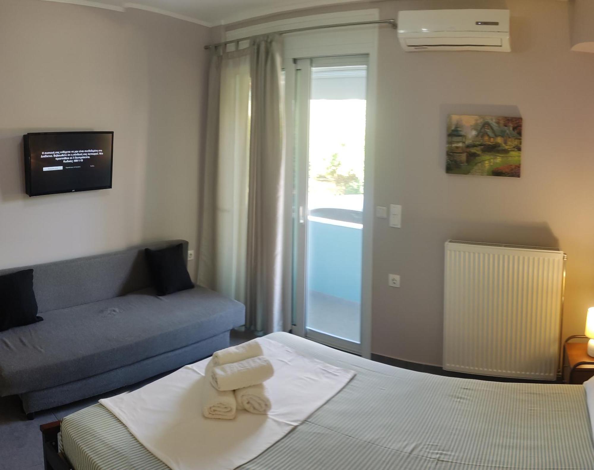 Vasilikis Apartment Kalamata Exterior photo